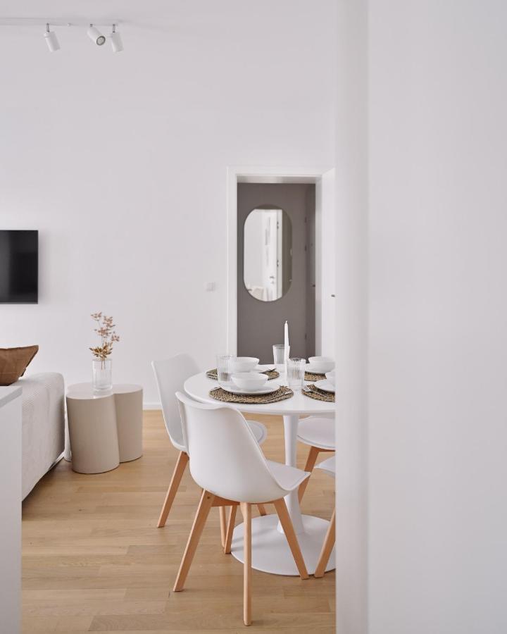 Stylish & Modern Apartment - Private Garden & Free Parking Viena Exterior foto