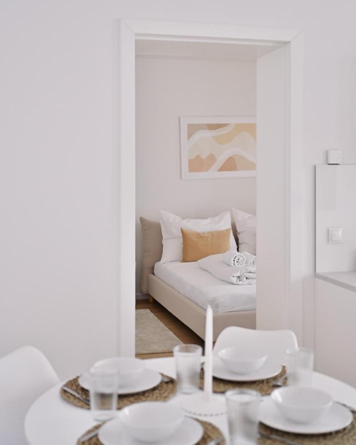 Stylish & Modern Apartment - Private Garden & Free Parking Viena Exterior foto